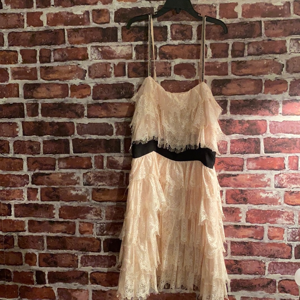 Mini lace dress